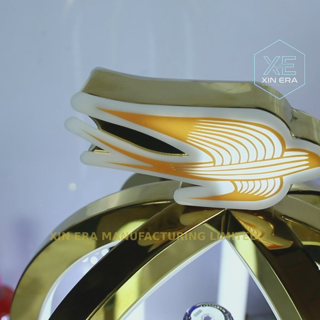High-end bar furniture LED glorifier for cognac and brandy bottle promotion
